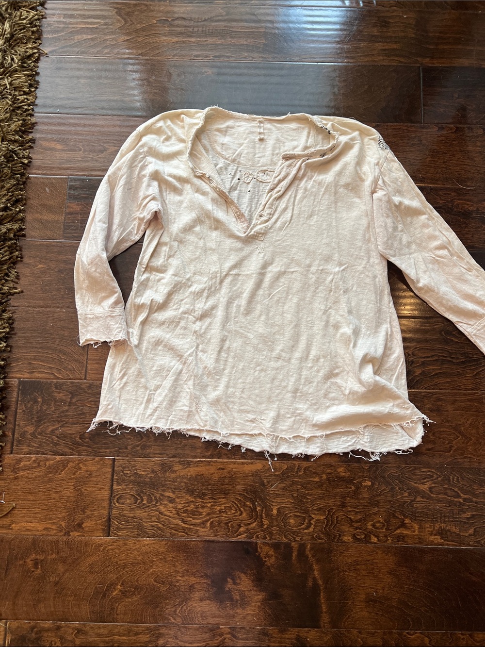 Magnolia Pearl Pale Pink Slub V-Neck Long Sleeve Top